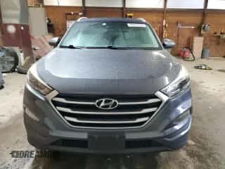 ✅ 2017 Hyundai Tucson SE • VIN: KM8J3CA44HU437627 • Lot: 89807655. Wystawiony na Copart z przebiegiem 97 699 mil mil. Skorzystaj z bezpłatnego archiwum sprzedaży aukcyjnych z USA i zobacz szczegółowy raport historii pojazdu na DreamBid. Zdjęcie 5.