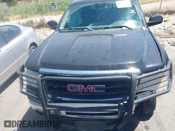 ✅ 2010 GMC Sierra 1500 • VIN: 3GTXKWE24AG234306 • Лот: 42827210. Опубликован ранее на IAAI с пробегом 233 810 миль. Бесплатный доступ к архиву аукционных продаж из США и подробный отчёт об истории автомобиля на DreamBid. Изображение 12.