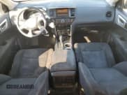 ✅ 2016 Nissan Pathfinder S • VIN: 5N1AR2MM0GC625487 • Лот: 85081705. Опубликован ранее на Copart с пробегом 181 177 миль. Бесплатный доступ к архиву аукционных продаж из США и подробный отчёт об истории автомобиля на DreamBid. Изображение 8.