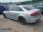 ✅ 2013 Audi S4 Premium Plus • VIN: WAUBGAFL6DA052130 • Lot: 42436964. Wystawiony na IAAI z przebiegiem 174 626 mil. Bezpłatny archiwum sprzedaży aukcyjnych z USA i szczegółowy raport historii pojazdu na DreamBid. Zdjęcie 3.