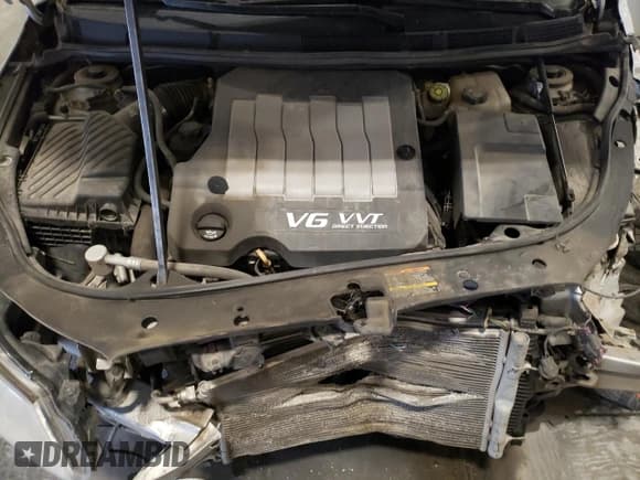 ✅ 2010 Buick LaCrosse • VIN: 1G4GSE5EEVXAF1003 • Lot: 70485595. Wystawiony na Copart z przebiegiem 194 455 mil. Bezpłatny archiwum sprzedaży aukcyjnych z USA i szczegółowy raport historii pojazdu na DreamBid. Zdjęcie 11.