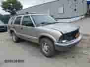 2001 Chevrolet Blazer LT с VIN 1GNDT13W812158646, выставлен на аукционе Copart как лот 73664804 с пробегом 182 735 миль миль и Списание • Salvage title. История ставок и продаж доступна на DreamBid. Изображение 4.