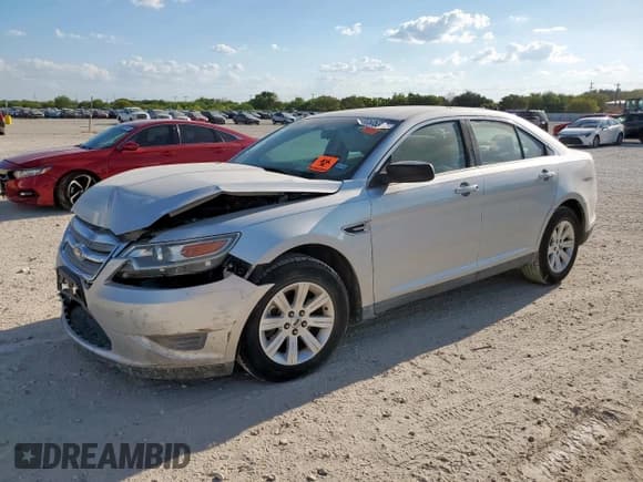 ✅ 2010 Ford Taurus SE • VIN: 1FAHP2DW5AG170765 • Lot: 80505345. Wystawiony na Copart z przebiegiem Nie podano. Bezpłatny archiwum sprzedaży aukcyjnych z USA i szczegółowy raport historii pojazdu na DreamBid. Zdjęcie 1.