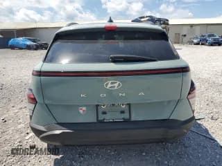 ✅ 2024 Hyundai Kona SEL • VIN: KM8HC3AB1RU093236 • Лот: 66651275. Опубликован ранее на Copart с пробегом 29 994 миль. Бесплатный доступ к архиву аукционных продаж из США и подробный отчёт об истории автомобиля на DreamBid. Изображение 6.