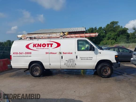 ✅ 2014 Ford Econoline Cargo Commercial • VIN: 1FTNS2EW7EDA04202 • Lot: 42720940. Listed on IAAI with 167,356 mi. Free auction sales archive from the USA and detailed vehicle history report at DreamBid. Image 12.