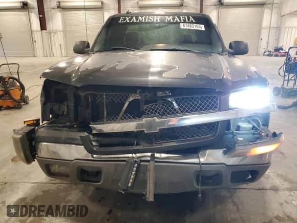 2003 Chevrolet Silverado 1500 LS with VIN 2GCEK19T131180925, listed as a Copart auction lot 81483165 with 268,725 mi miles and Salvage title. Bid and sale history available at DreamBid. Image 5.