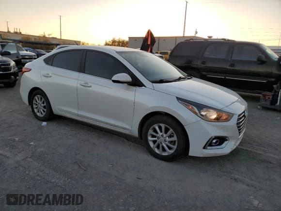 ✅ 2020 Hyundai Accent SE • VIN: 3KPC24A64LE126858 • Лот: 80770234. Опубликован ранее на Copart с пробегом 95 455 миль. Бесплатный доступ к архиву аукционных продаж из США и подробный отчёт об истории автомобиля на DreamBid. Изображение 4.