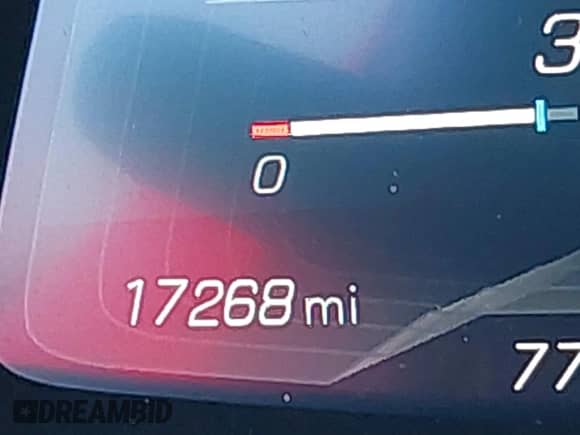 2021 Chevrolet Corvette 2LT с VIN 1G1YB2D42M5115027, выставлен на аукционе IAAI как лот 41484177 с пробегом 17 268 миль миль и . История ставок и продаж доступна на DreamBid. Изображение 16.