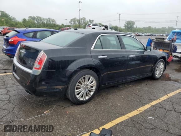 ✅ 2014 Chrysler 300 C John Varvatos Limited Edition • VIN: 2C3CCAJG6EH104344 • Lot: 69364605. Listed on Copart with 165,876 mi. Free auction sales archive from the USA and detailed vehicle history report at DreamBid. Image 3.