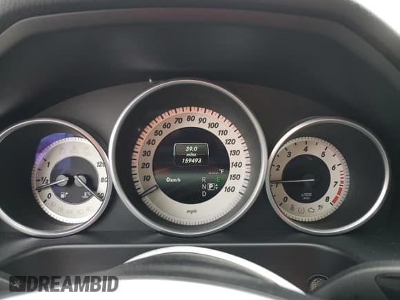 ✅ 2016 Mercedes-Benz E 350 Sport • VIN: WDDHF5KB0GB301384 • Лот: 85889775. Опубликован ранее на Copart с пробегом 159 493 миль. Бесплатный доступ к архиву аукционных продаж из США и подробный отчёт об истории автомобиля на DreamBid. Изображение 9.