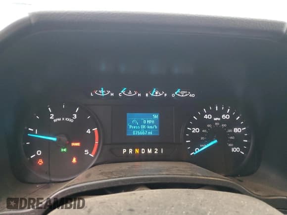 ✅ 2019 Ford F-550 • VIN: 1FD0X5HT1KEG79415 • Lot: 87912505. Wystawiony na Copart z przebiegiem 76 667 mil. Bezpłatny archiwum sprzedaży aukcyjnych z USA i szczegółowy raport historii pojazdu na DreamBid. Zdjęcie 9.