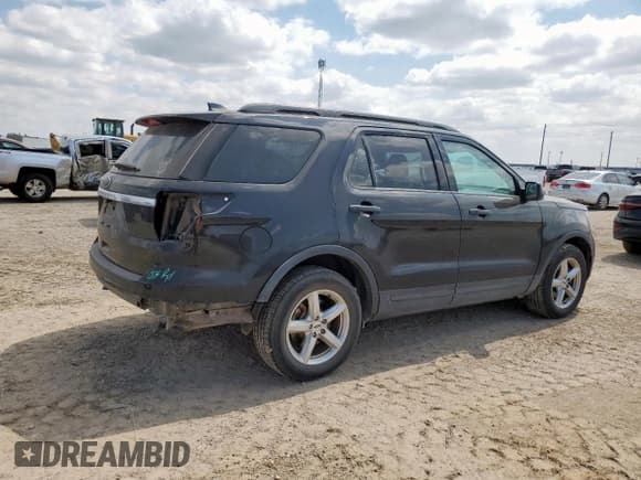 ✅ 2019 Ford Explorer • VIN: 1FM5K7B82KGA96182 • Lot: 71911455. Wystawiony na Copart z przebiegiem 68 176 mil. Bezpłatny archiwum sprzedaży aukcyjnych z USA i szczegółowy raport historii pojazdu na DreamBid. Zdjęcie 3.