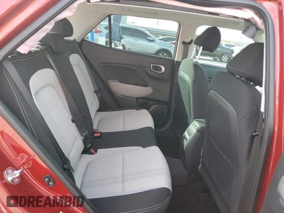 ✅ 2024 Hyundai Venue SEL • VIN: KMHRC8A36RU326800 • Lot: 45751855. Listed on Copart with 12,609 mi. Free auction sales archive from the USA and detailed vehicle history report at DreamBid. Image 12.