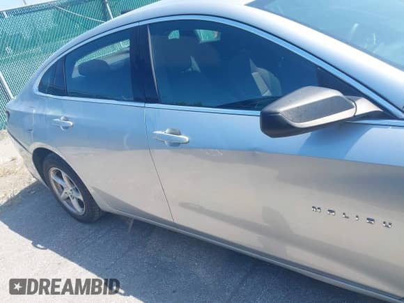 2018 Chevrolet Malibu LS с VIN 1G1ZC5ST1JF195195, выставлен на аукционе IAAI как лот 42979427 с пробегом 120 078 миль миль и . История ставок и продаж доступна на DreamBid. Изображение 13.