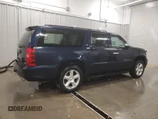 ✅ 2007 Chevrolet Suburban LT • VIN: 1GNFK16327J363861 • Lot: 75894924. Wystawiony na Copart z przebiegiem 199 469 mil. Bezpłatny archiwum sprzedaży aukcyjnych z USA i szczegółowy raport historii pojazdu na DreamBid. Zdjęcie 3.