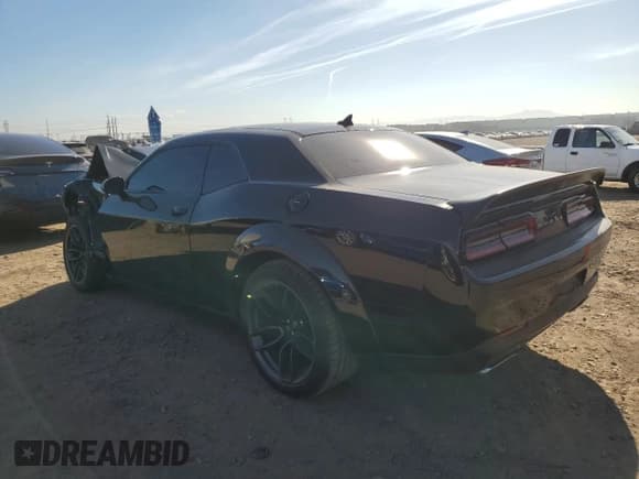 ✅ 2020 Dodge Challenger R/T Scat Pack • VIN: 2C3CDZFJ4LH234992 • Lot: 78912893. Wystawiony na Copart z przebiegiem 27 194 mil. Bezpłatny archiwum sprzedaży aukcyjnych z USA i szczegółowy raport historii pojazdu na DreamBid. Zdjęcie 2.