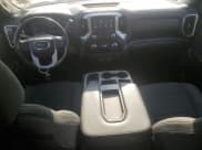 ✅ 2021 GMC Sierra 1500 Elevation • VIN: 3GTU9CET5MG193159 • Lot: 84872545. Wystawiony na Copart z przebiegiem 92 548 mil. Bezpłatny archiwum sprzedaży aukcyjnych z USA i szczegółowy raport historii pojazdu na DreamBid. Zdjęcie 8.