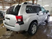 ✅ 2005 Mitsubishi Endeavor LS • VIN: 4A4MN21S55E064939 • Lot: 44689655. Wystawiony na Copart z przebiegiem 176 880 mil. Bezpłatny archiwum sprzedaży aukcyjnych z USA i szczegółowy raport historii pojazdu na DreamBid. Zdjęcie 3.