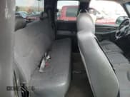 ✅ 2005 Chevrolet Silverado 1500 • VIN: 1GCEK19V75E230214 • Лот: 88054405. Опубликован ранее на Copart с пробегом Не указан. Бесплатный доступ к архиву аукционных продаж из США и подробный отчёт об истории автомобиля на DreamBid. Изображение 10.