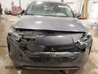 ✅ 2017 Hyundai Ioniq Limited • VIN: KMHC85LCXHU020703 • Lot: 41653345. Wystawiony na Copart z przebiegiem 119 212 mil. Bezpłatny archiwum sprzedaży aukcyjnych z USA i szczegółowy raport historii pojazdu na DreamBid. Zdjęcie 5.