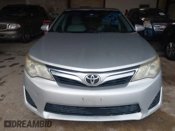✅ 2012 Toyota Camry XLE • VIN: 4T4BF1FK3CR197931 • Lot: 43767356. Listed on IAAI with 252,204 mi. Free auction sales archive from the USA and detailed vehicle history report at DreamBid. Image 6.