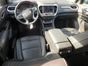 ✅ 2023 GMC Acadia SLT • VIN: 1GKKNML46PZ250143 • Лот: 85300295. Опубликован ранее на Copart с пробегом 63 368 миль. Бесплатный доступ к архиву аукционных продаж из США и подробный отчёт об истории автомобиля на DreamBid. Изображение 8.