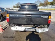 ✅ 2004 Toyota Tacoma PreRunner • VIN: 5TEGM92N84Z446127 • Lot: 91021195. Wystawiony na Copart z przebiegiem 208 431 mil. Bezpłatny archiwum sprzedaży aukcyjnych z USA i szczegółowy raport historii pojazdu na DreamBid. Zdjęcie 6.