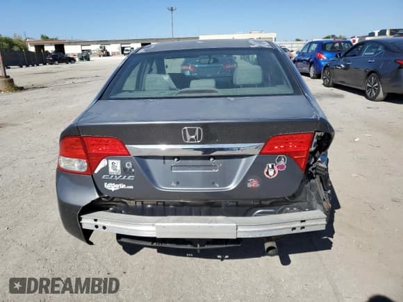 ✅ 2010 Honda Civic LX • VIN: 2HGFA1F50AH545257 • Lot: 85912065. Listed on Copart with 194,596 mi. Free auction sales archive from the USA and detailed vehicle history report at DreamBid. Image 6.