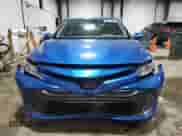 2019 Toyota Camry LE z VIN 4T1B11HK9KU223243, wystawiony jako Copart lot #86264145 z przebiegiem 120 090 mil mil oraz Szkoda całkowita • Salvage title. Historia ofert i sprzedaży dostępna na DreamBid. Obrazek 5.