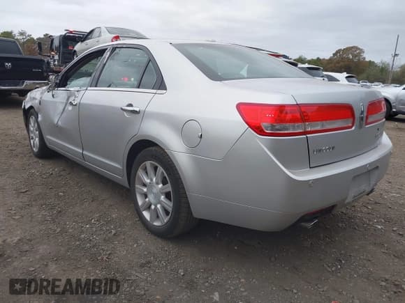 ✅ 2012 Lincoln MKZ • VIN: 3LNHL2GCXCR827316 • Lot: 43525042. Listed on IAAI with 130,473 mi. Free auction sales archive from the USA and detailed vehicle history report at DreamBid. Image 3.