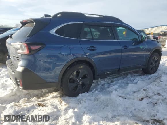 ✅ 2022 Subaru Outback Onyx XT • VIN: 4S4BTGJD0N3239768 • Lot: 42766445. Listed on Copart with 15,847 mi. Free auction sales archive from the USA and detailed vehicle history report at DreamBid. Image 3.