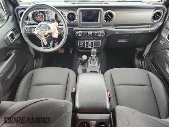 ✅ 2018 Jeep Wrangler Unlimited Sport S • VIN: 1C4HJXDGXJW234113 • Lot: 81564765. Listed on Copart with 68,651 mi. Free auction sales archive from the USA and detailed vehicle history report at DreamBid. Image 8.
