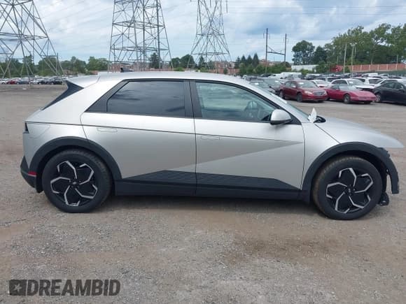 ✅ 2023 Hyundai Ioniq 5 SEL • VIN: KM8KNDAF3PU229338 • Lot: 43071744. Listed on IAAI with 13,555 mi. Free auction sales archive from the USA and detailed vehicle history report at DreamBid. Image 14.