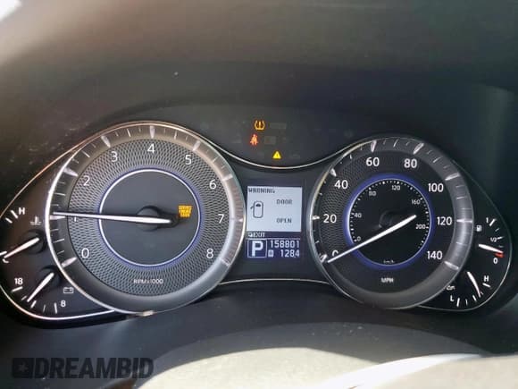 ✅ 2011 Infiniti QX56 7-passenger • VIN: JN8AZ2NF4B9501043 • Lot: 57677025. Listed on Copart with 158,801 mi. Free auction sales archive from the USA and detailed vehicle history report at DreamBid. Image 9.