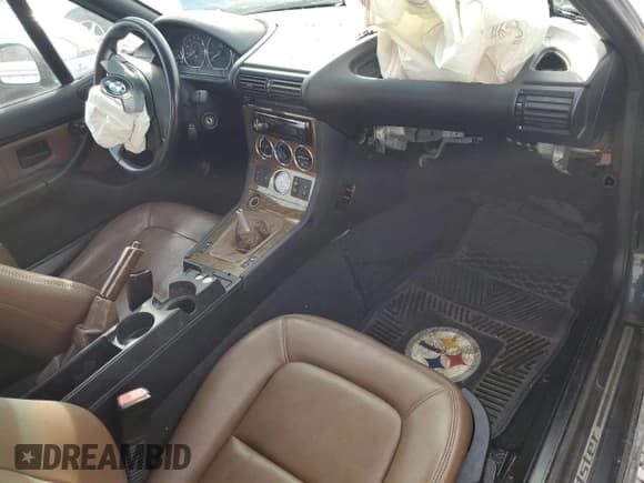 ✅ 2001 BMW Z3 2.5 • VIN: WBACN33451LK48451 • Lot: 60885354. Listed on Copart with Not provided. Free auction sales archive from the USA and detailed vehicle history report at DreamBid. Image 8.