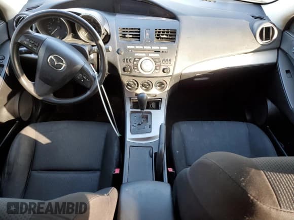 ✅ 2011 Mazda 3 i Touring • VIN: JM1BL1VF5B1409188 • Lot: 91346125. Wystawiony na Copart z przebiegiem 134 861 mil. Bezpłatny archiwum sprzedaży aukcyjnych z USA i szczegółowy raport historii pojazdu na DreamBid. Zdjęcie 8.