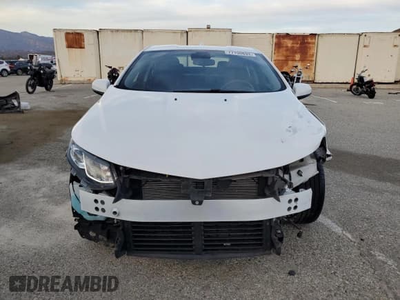 ✅ 2017 Chevrolet Volt LT • VIN: 1G1RC6S51HU183447 • Lot: 77190893. Wystawiony na Copart z przebiegiem 50 193 mil. Bezpłatny archiwum sprzedaży aukcyjnych z USA i szczegółowy raport historii pojazdu na DreamBid. Zdjęcie 5.