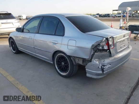 ✅ 2005 Honda Civic EX • VIN: 1HGES267X5L011983 • Lot: 41836126. Listed on IAAI with 139,909 mi. Free auction sales archive from the USA and detailed vehicle history report at DreamBid. Image 3.