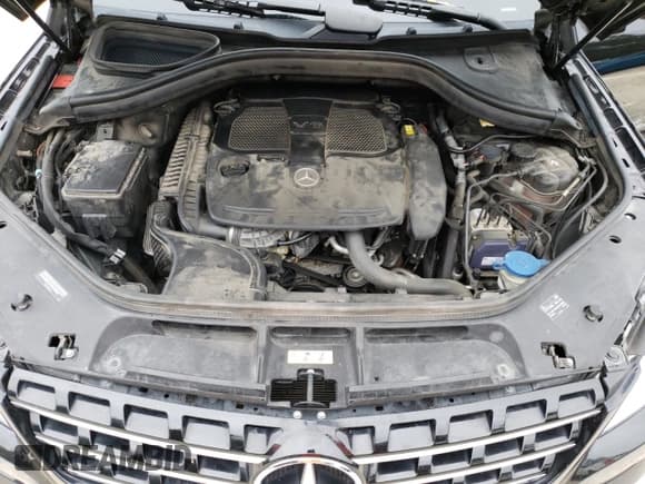 ✅ 2015 Mercedes-Benz M 350 • VIN: 4JGDA5HB5FA461663 • Lot: 68605292. Wystawiony na Copart z przebiegiem 104 816 mil. Bezpłatny archiwum sprzedaży aukcyjnych z USA i szczegółowy raport historii pojazdu na DreamBid. Zdjęcie 13.