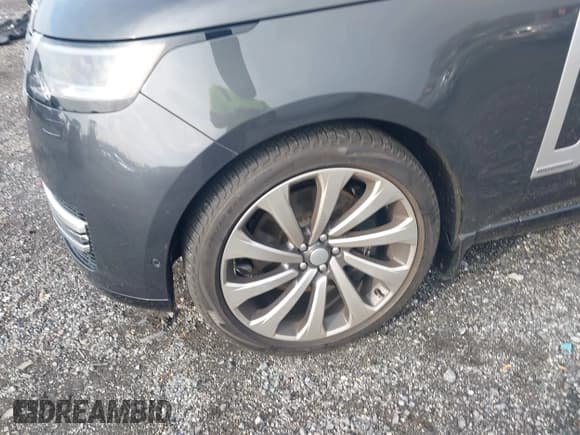 ✅ 2023 Land Rover Range Rover Autobiography • VIN: SALK1BE73PA035510 • Lot: 43745081. Wystawiony na IAAI z przebiegiem 16 397 mil. Bezpłatny archiwum sprzedaży aukcyjnych z USA i szczegółowy raport historii pojazdu na DreamBid. Zdjęcie 6.