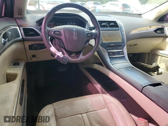 ✅ 2014 Lincoln MKZ • VIN: 3LN6L2GKXER805611 • Lot: 63281535. Wystawiony na Copart z przebiegiem 102 906 mil. Bezpłatny archiwum sprzedaży aukcyjnych z USA i szczegółowy raport historii pojazdu na DreamBid. Zdjęcie 8.