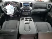 ✅ 2020 Chevrolet Silverado 1500 LT Trail Boss • VIN: 1GCPYFEDXLZ350175 • Lot: 78686104. Wystawiony na Copart z przebiegiem 64 620 mil. Bezpłatny archiwum sprzedaży aukcyjnych z USA i szczegółowy raport historii pojazdu na DreamBid. Zdjęcie 8.