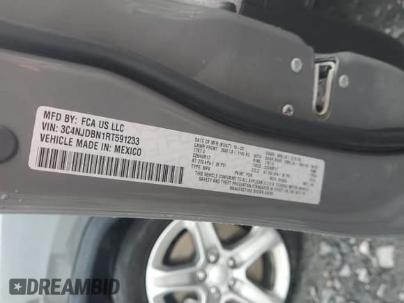 ✅ 2024 Jeep Compass Latitude • VIN: 3C4NJDBN1RT591233 • Лот: 82130105. Опубликован ранее на Copart с пробегом 15 725 миль. Бесплатный доступ к архиву аукционных продаж из США и подробный отчёт об истории автомобиля на DreamBid. Изображение 13.