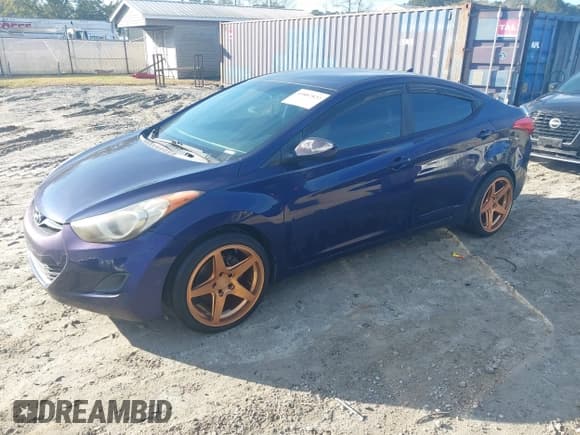 ✅ 2011 Hyundai Elantra GLS • VIN: 5NPDH4AE3BH005386 • Lot: 43887822. Listed on IAAI with 188,076 mi. Free auction sales archive from the USA and detailed vehicle history report at DreamBid. Image 2.