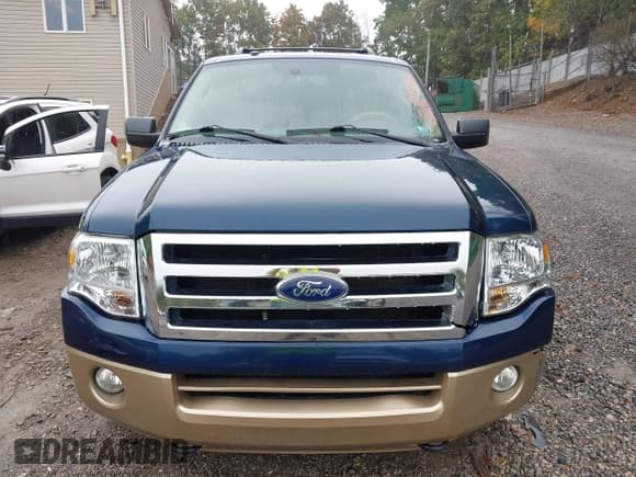✅ 2013 Ford Expedition XLT • VIN: 1FMJU1J5XDEF44082 • Lot: 43284216. Listed on IAAI with 198,738 mi. Free auction sales archive from the USA and detailed vehicle history report at DreamBid. Image 13.