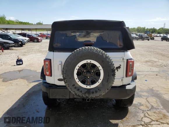 ✅ 2021 Ford Bronco • VIN: 1FMEE5DP3MLA88862 • Лот: 52821935. Опубликован ранее на Copart с пробегом Не указан. Бесплатный доступ к архиву аукционных продаж из США и подробный отчёт об истории автомобиля на DreamBid. Изображение 6.