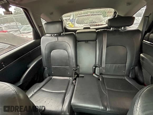 ✅ 2011 Hyundai Veracruz Limited • VIN: KM8NU4CC3BU147749 • Лот: 96198905. Опубликован ранее на Copart с пробегом 184 288 миль. Бесплатный доступ к архиву аукционных продаж из США и подробный отчёт об истории автомобиля на DreamBid. Изображение 14.