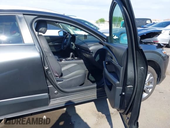 ✅ 2024 Mazda CX-30 S Carbon Edition • VIN: 3MVDMBCM9RM689741 • Lot: 43080884. Listed on IAAI with 10,969 mi. Free auction sales archive from the USA and detailed vehicle history report at DreamBid. Image 5.