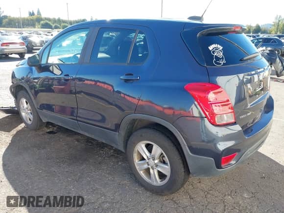 2019 Chevrolet Trax LS with VIN 3GNCJNSB3KL198902, listed as a IAAI auction lot 43458258 with 73,972 mi miles and . Bid and sale history available at DreamBid. Image 3.