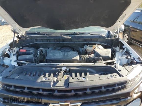 ✅ 2022 Chevrolet Silverado 1500 LT Trail Boss • VIN: 3GCPYFEL6NG153630 • Lot: 85750705. Wystawiony na Copart z przebiegiem 54 321 mil. Bezpłatny archiwum sprzedaży aukcyjnych z USA i szczegółowy raport historii pojazdu na DreamBid. Zdjęcie 11.